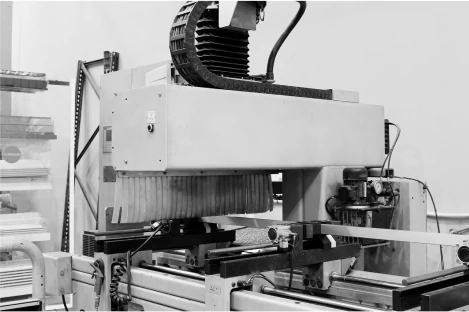 Automatic cutting and machining of orders